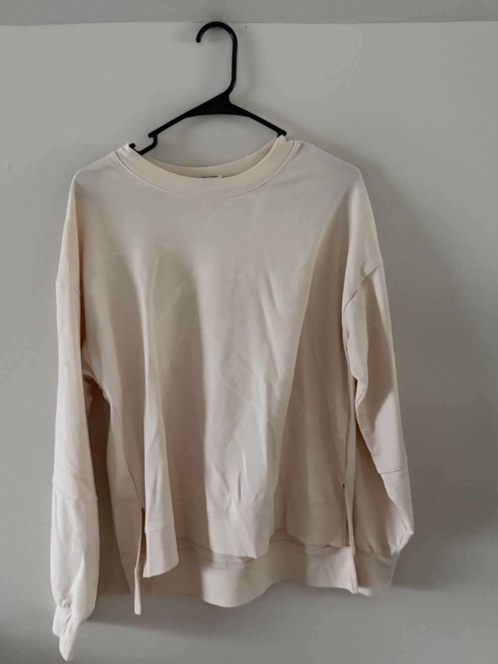 Women's Cream Lightweight Crewneck Active Sweater